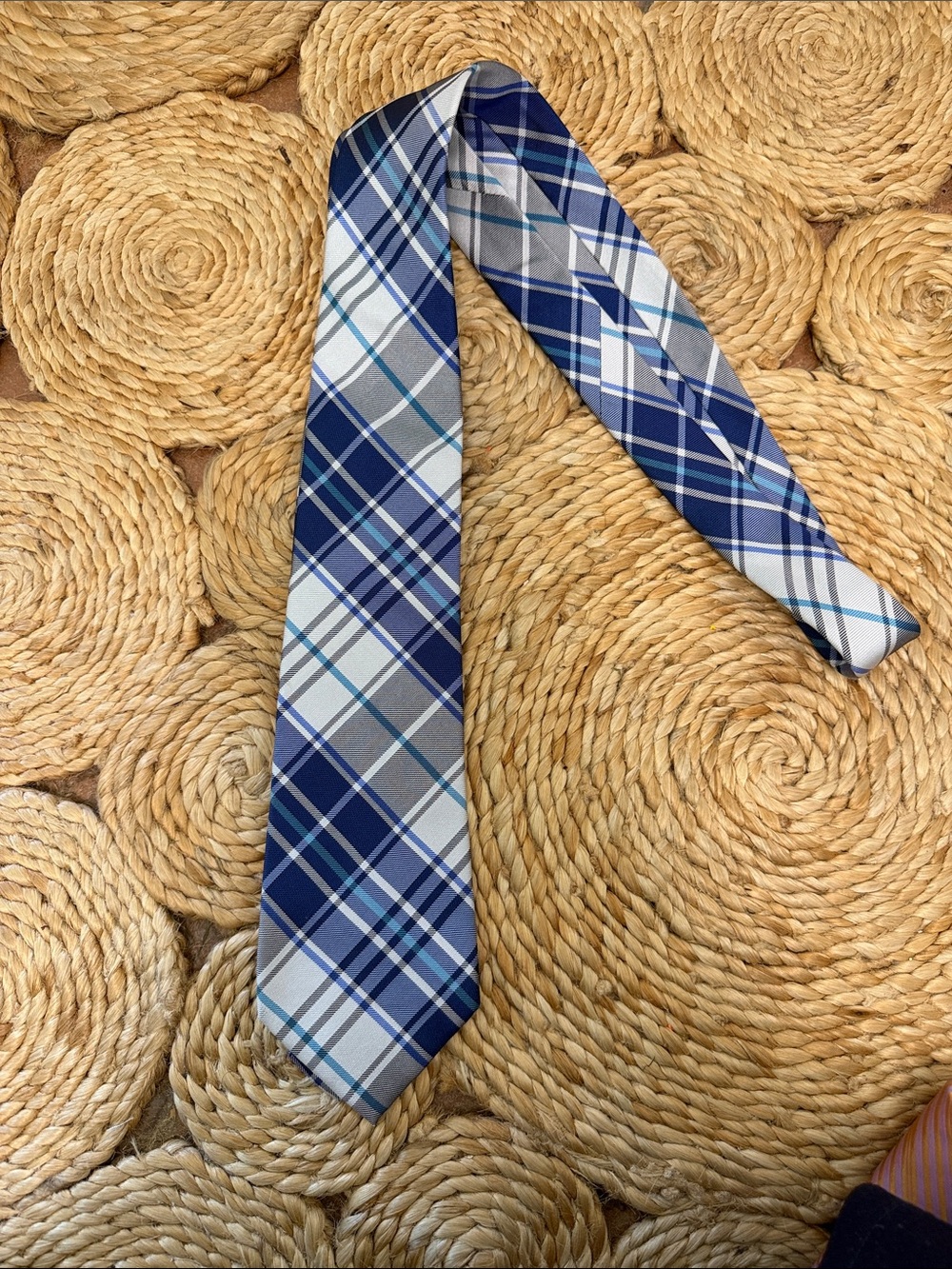 Classic Men's Blue Plaid Tie